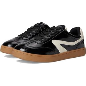 Dolce Vita Black and Cream Women’s Sneakers